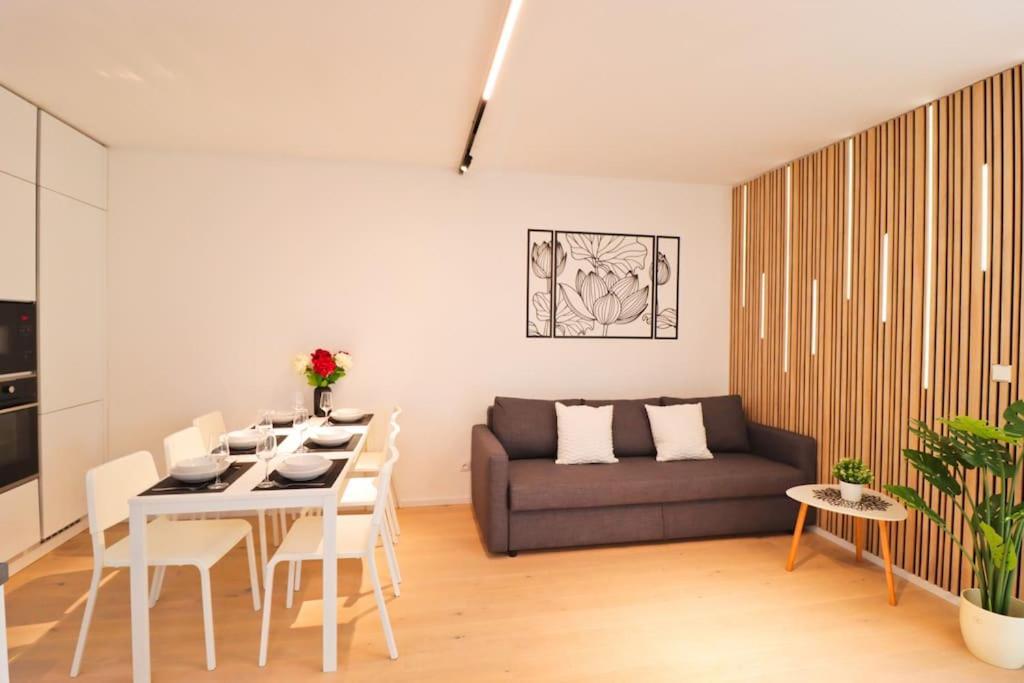 The Peony In Smichov, 5 * פראג